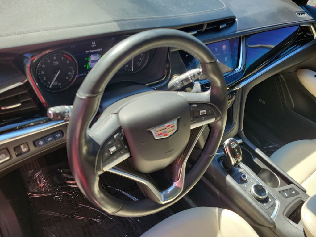 Used 2021 Cadillac XT6 Sport image 23