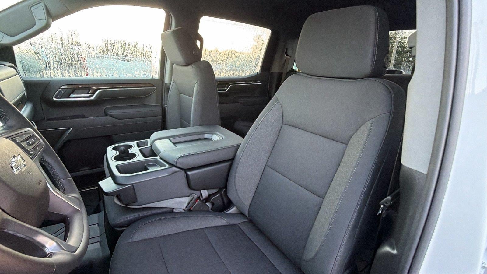 New 2026 Chevrolet Silverado 1500 RST w/ RST Select Package AWD/4WD image 4