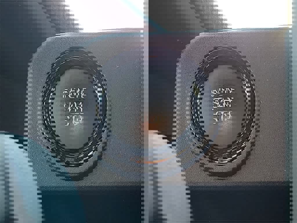 Used 2024 Toyota Tacoma SR5 image 21