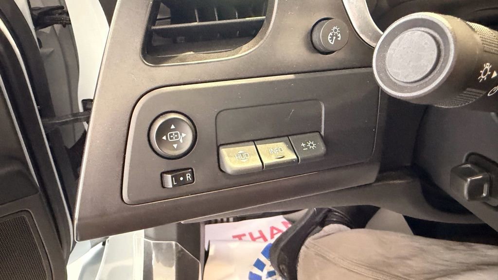 Used 2019 Chevrolet Corvette Stingray w/ 2LT Preferred Equipment Group image 21