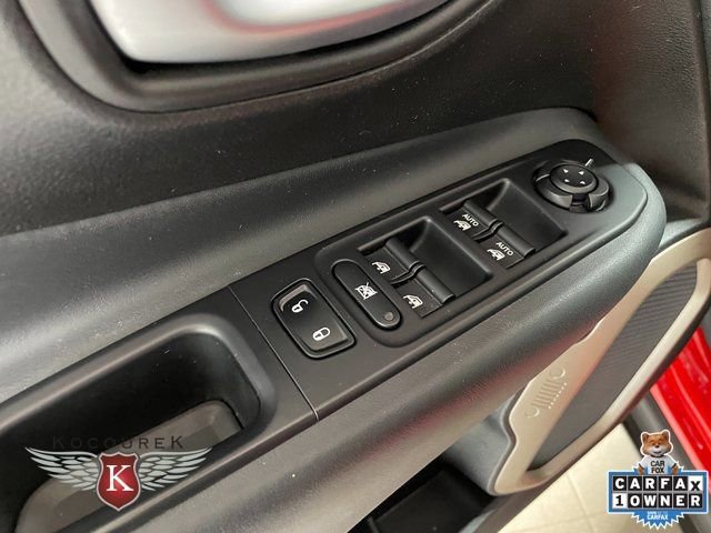 Used 2015 Jeep Renegade Limited w/ Trailer Tow Group AWD/4WD image 19