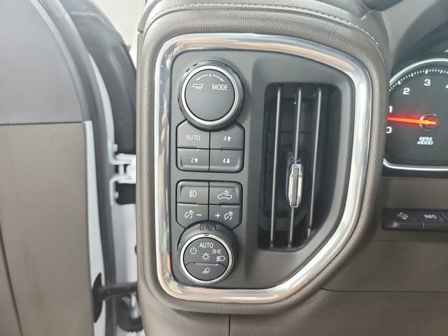 Used 2023 Chevrolet Silverado 2500 LTZ w/ LTZ Premium Package AWD/4WD image 26