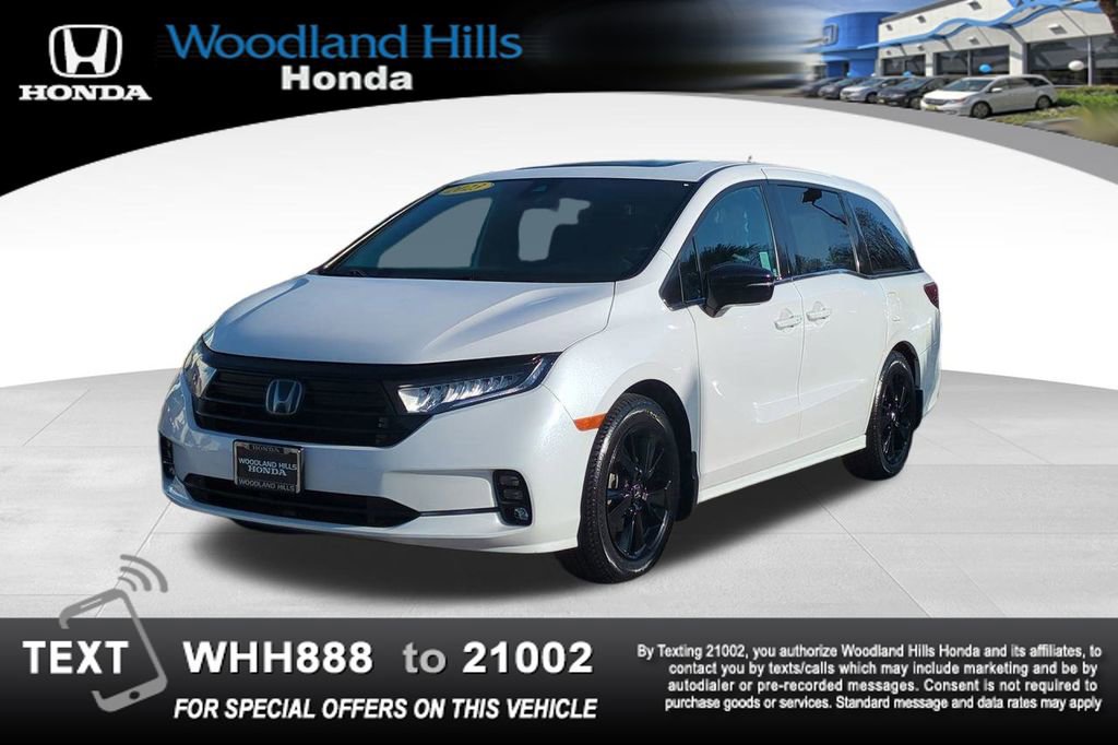 Used 2023 Honda Odyssey Sport image 1