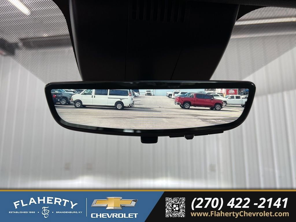 Used 2024 Chevrolet Suburban High Country image 35