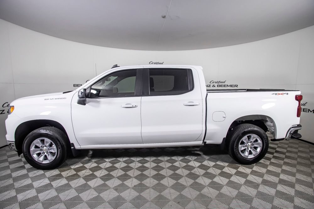 Used 2025 Chevrolet Silverado 1500 LT AWD/4WD image 7