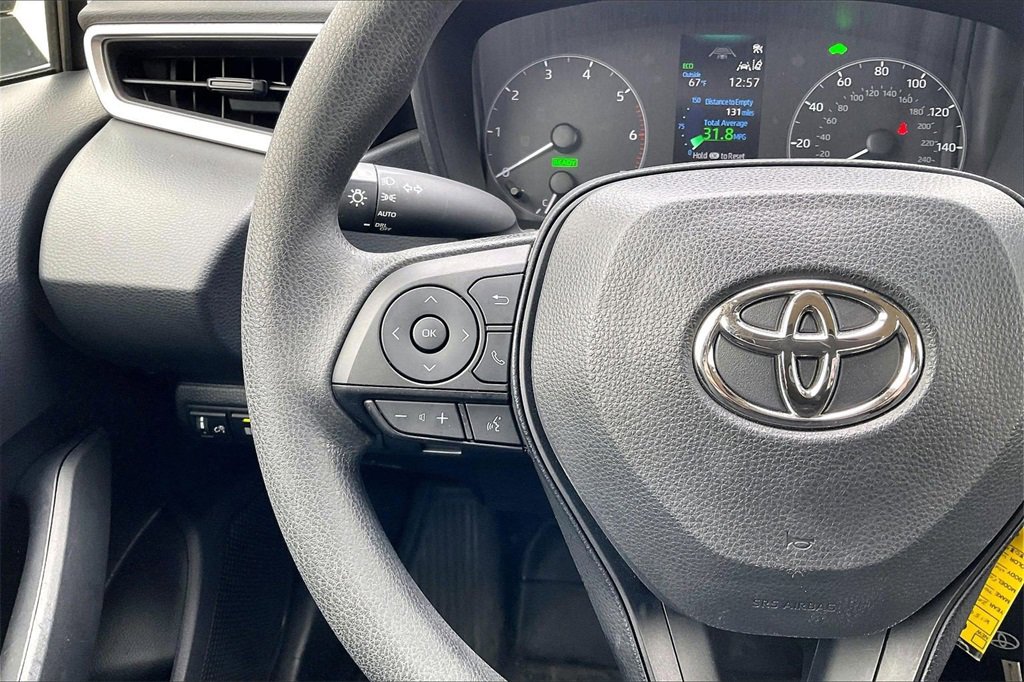 Used 2024 Toyota Corolla LE image 18