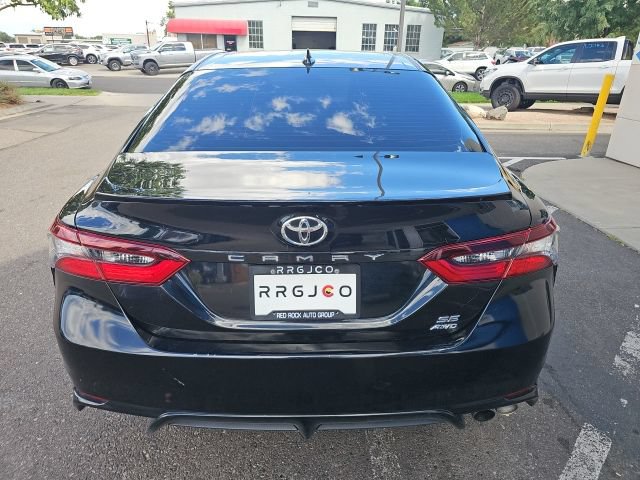 Used 2021 Toyota Camry SE AWD/4WD image 6