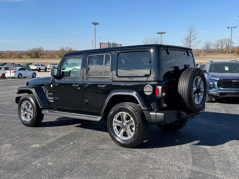 Used 2021 Jeep Wrangler Unlimited Sahara image 3