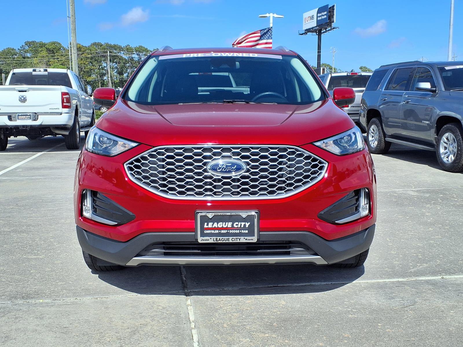 Used 2024 Ford Edge SEL w/ Convenience Package image 5