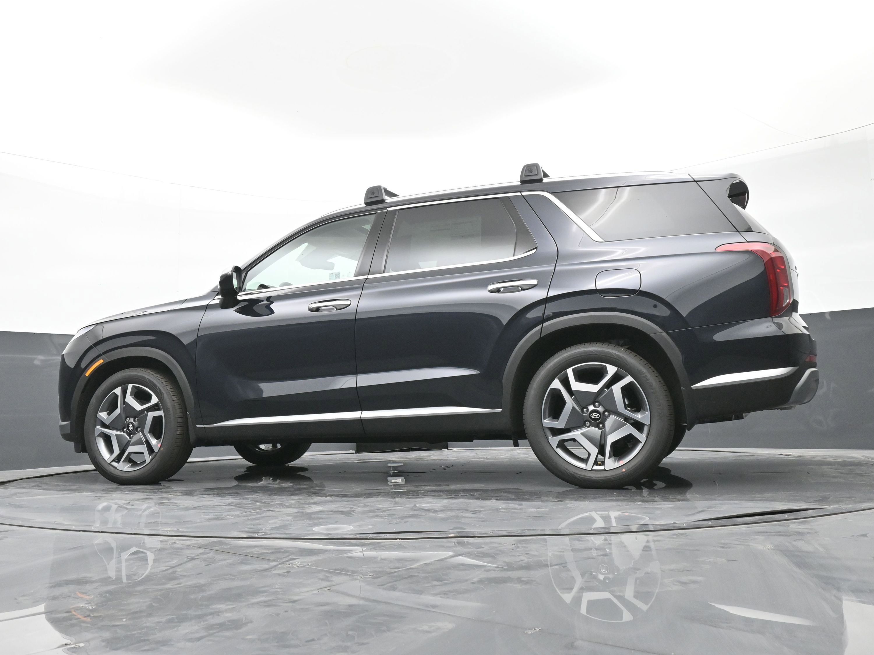 Used 2025 Hyundai Palisade SEL image 25