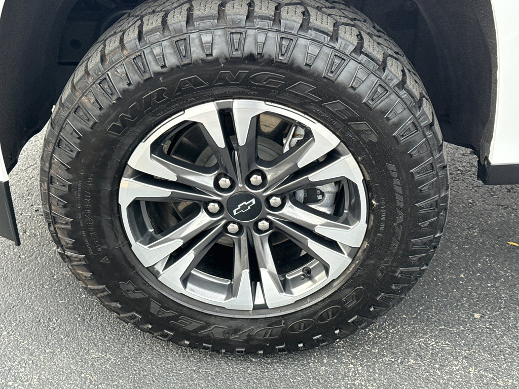 Used 2022 Chevrolet Colorado Z71 image 11