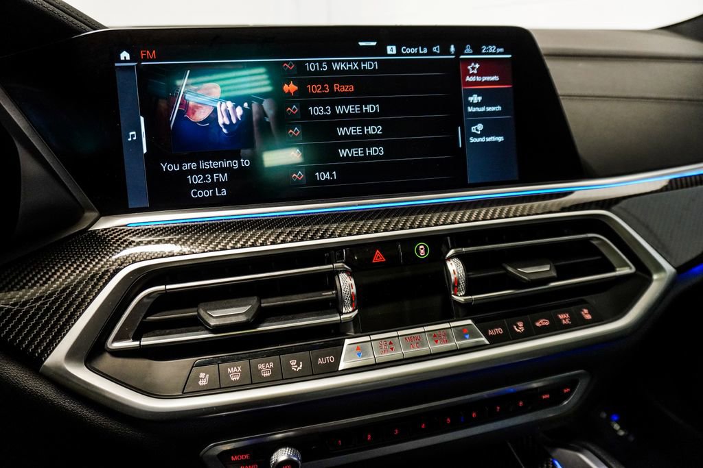 Used 2021 BMW X6 M50i w/ Executive Package image 29