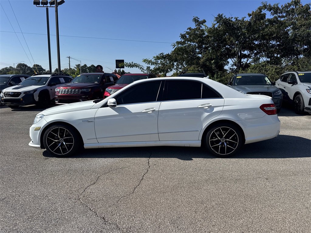 Used 2013 Mercedes-Benz E 350 4MATIC Sedan image 2