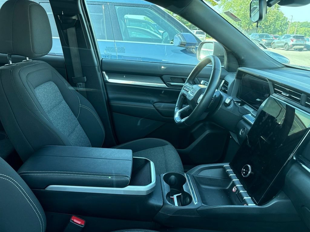 Used 2026 GMC Terrain Elevation AWD/4WD image 25