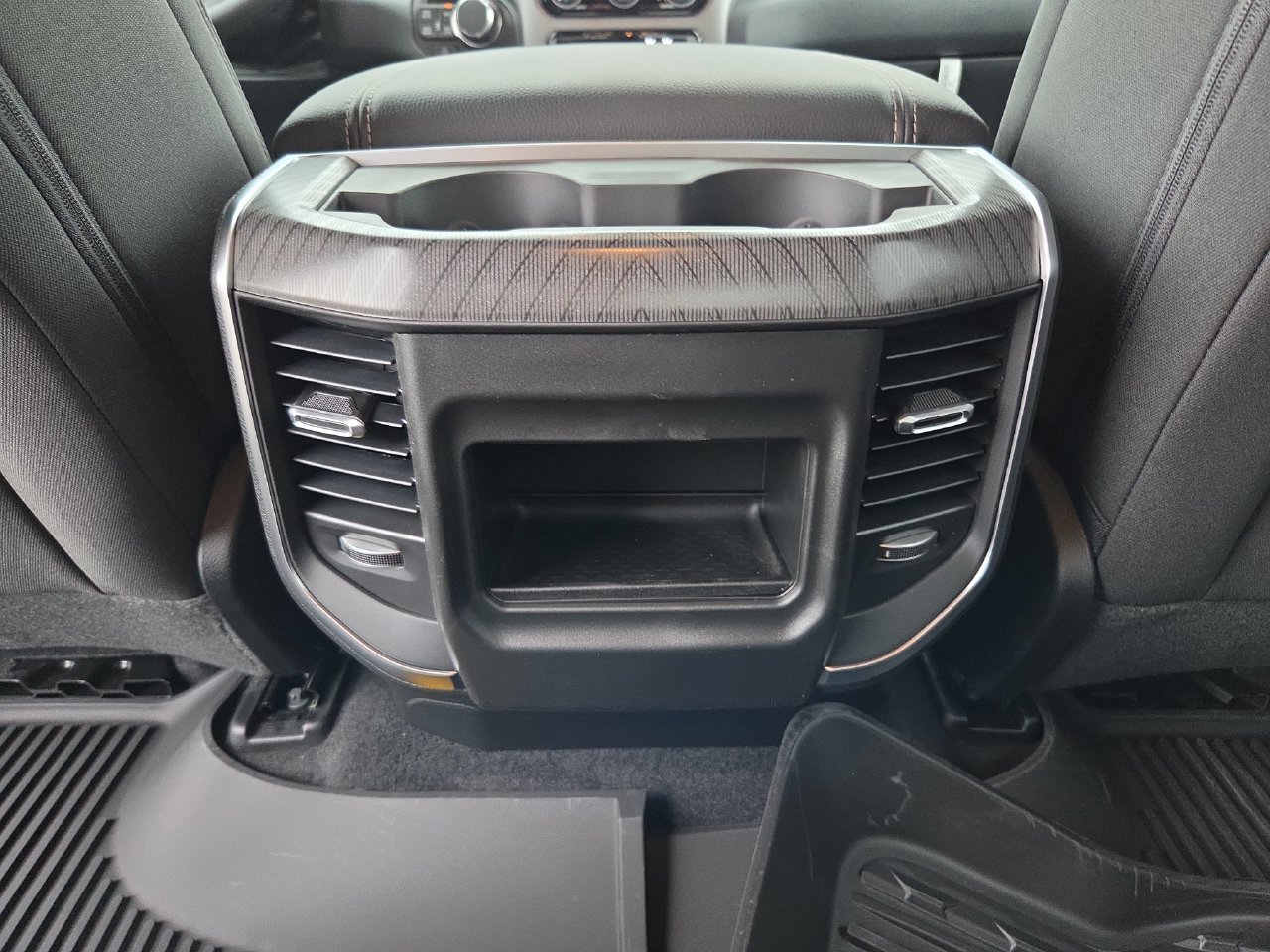 New 2026 RAM 1500 Big Horn AWD/4WD image 15