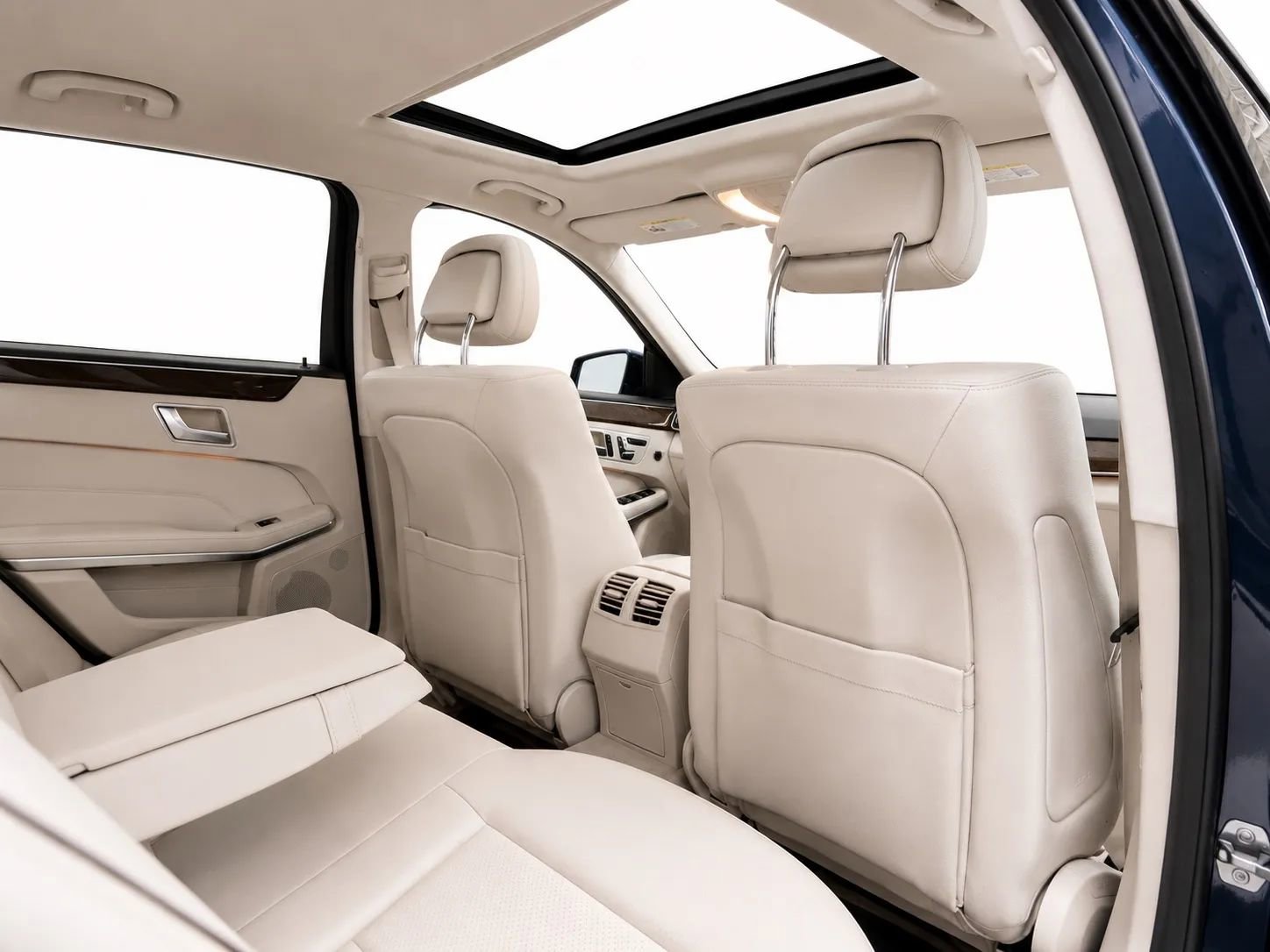 Used 2016 Mercedes-Benz E 350 Sedan image 15