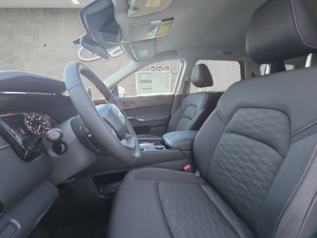 New 2026 Nissan Pathfinder SV image 19