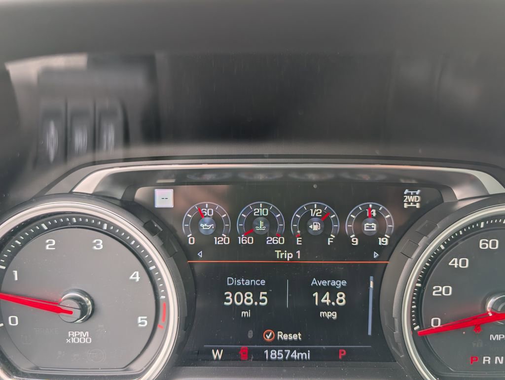 Used 2022 Chevrolet Silverado 2500 High Country w/ Z71 Off-Road Package image 13