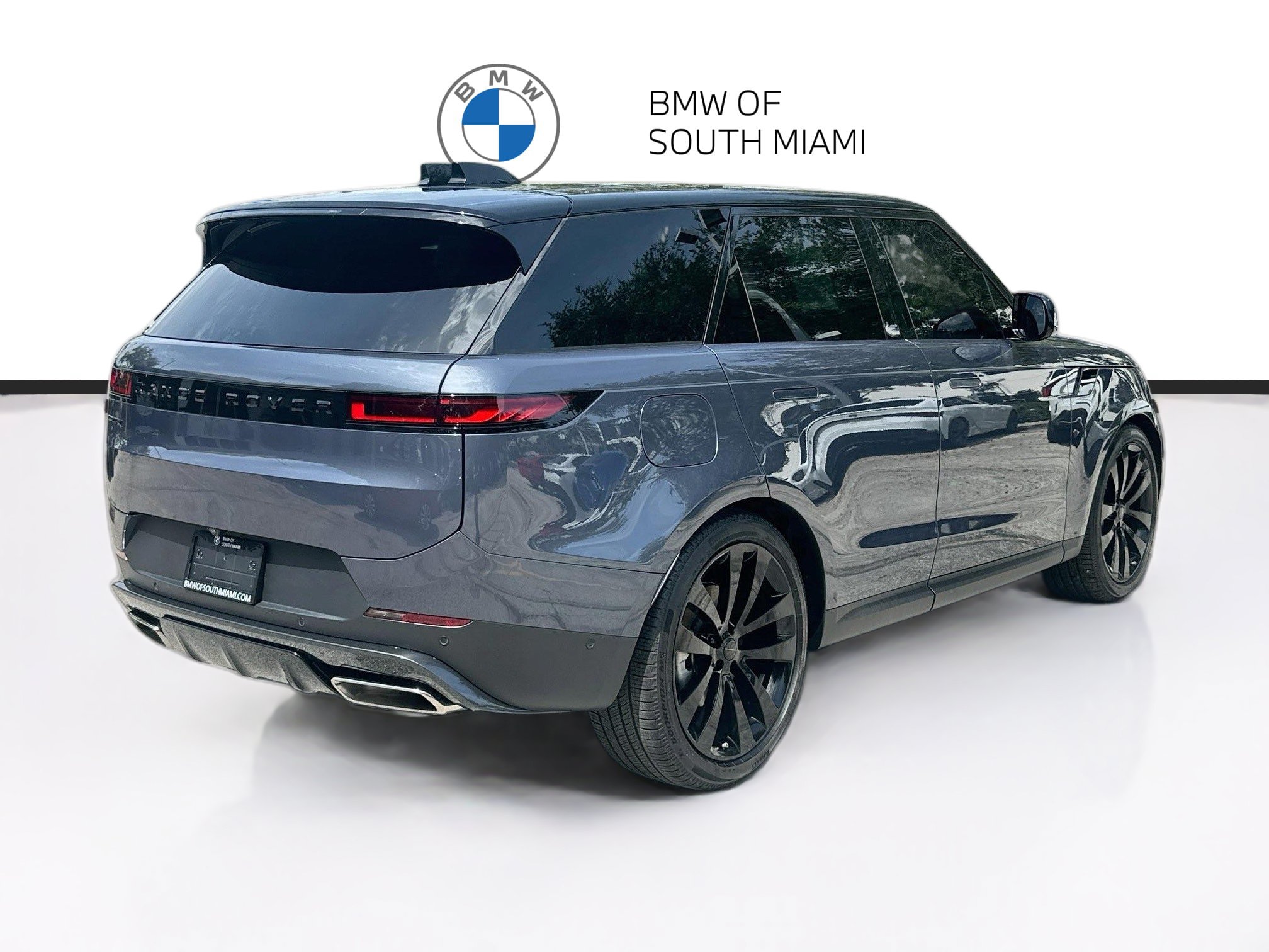 Used 2026 Land Rover Range Rover Sport SE AWD/4WD image 5