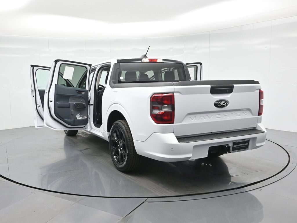 New 2025 Ford Maverick Lobo image 32