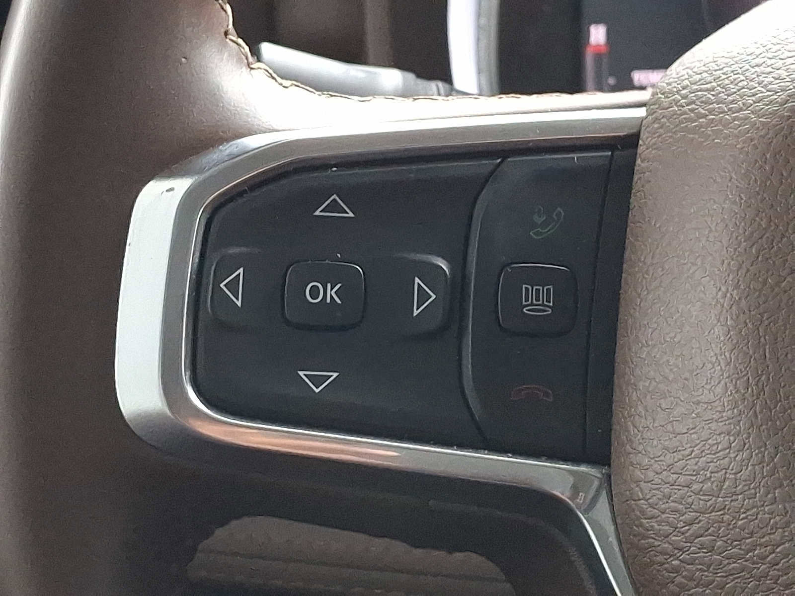 Used 2024 RAM 1500 Limited image 22