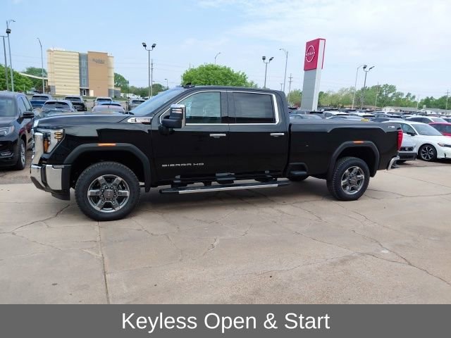 New 2025 GMC Sierra 2500 SLT w/ SLT Premium Package AWD/4WD image 7