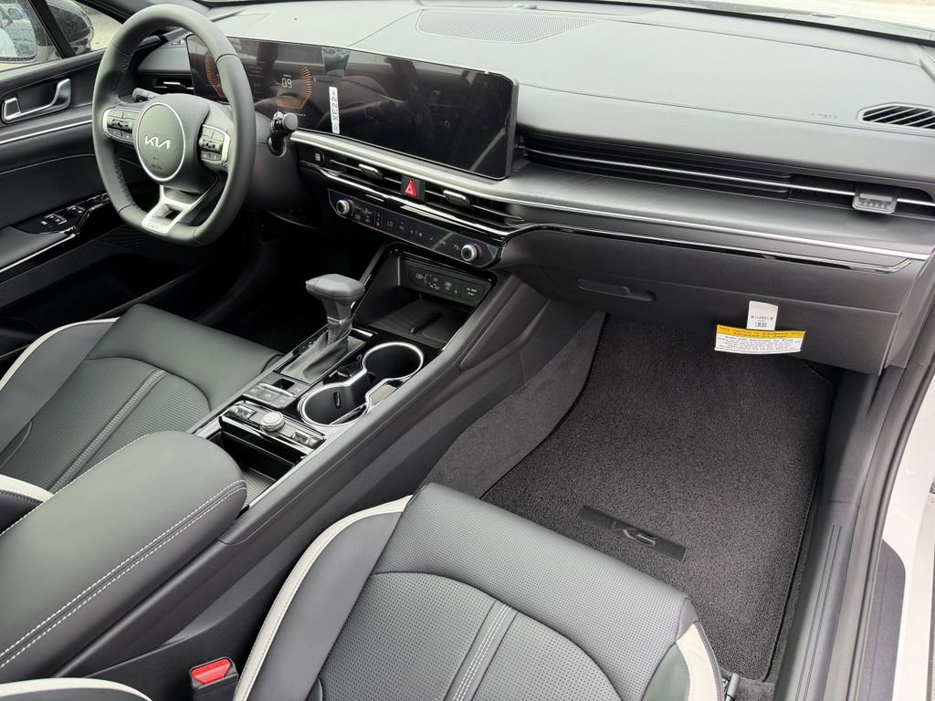 New 2026 Kia K5 GT-Line image 11