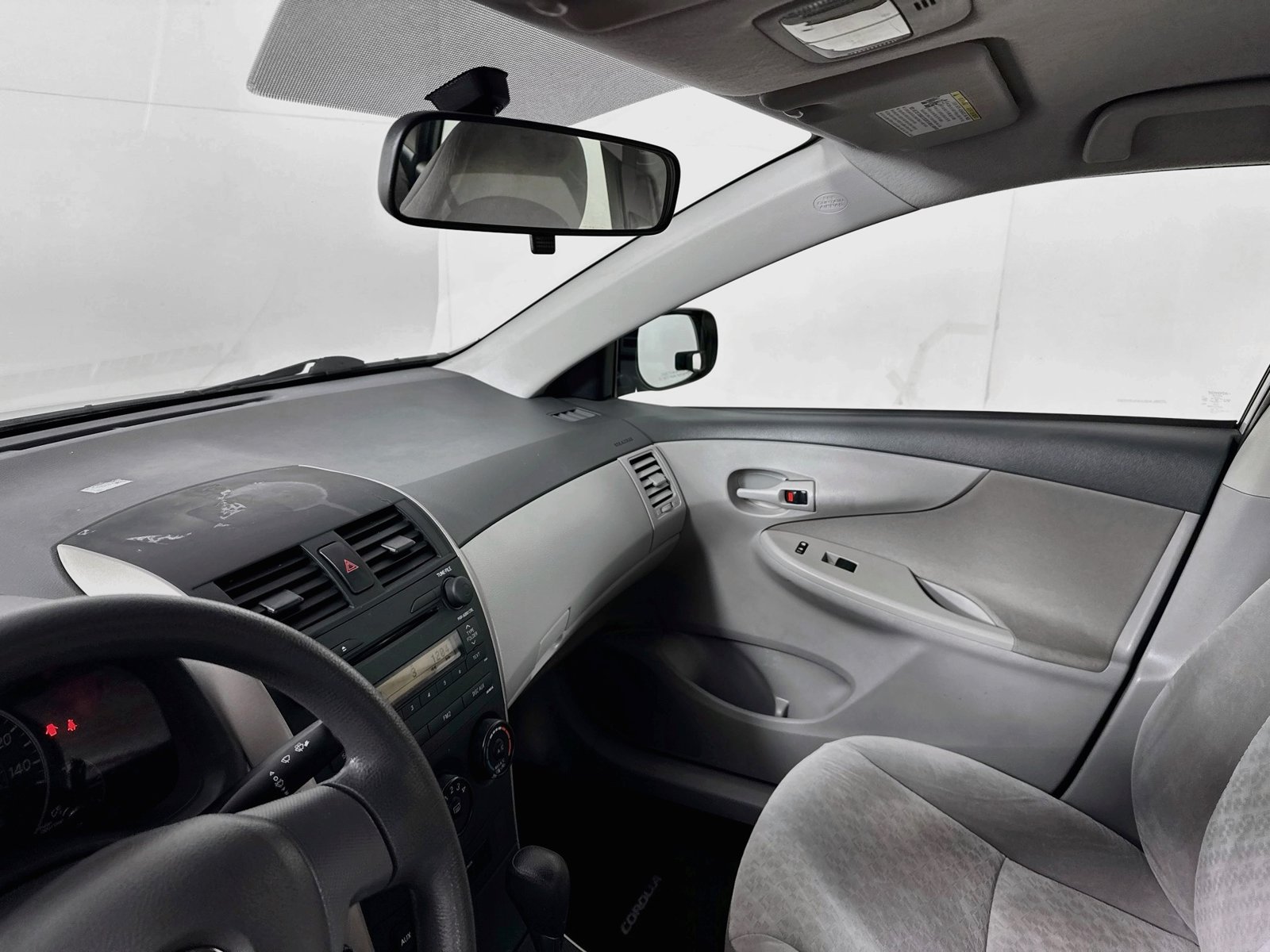 Used 2009 Toyota Corolla LE FWD image 9