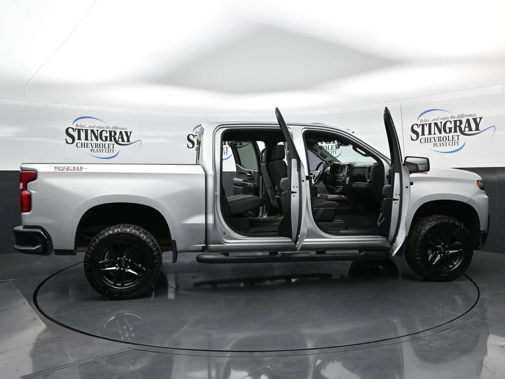 Used 2020 Chevrolet Silverado 1500 LT Trail Boss image 27
