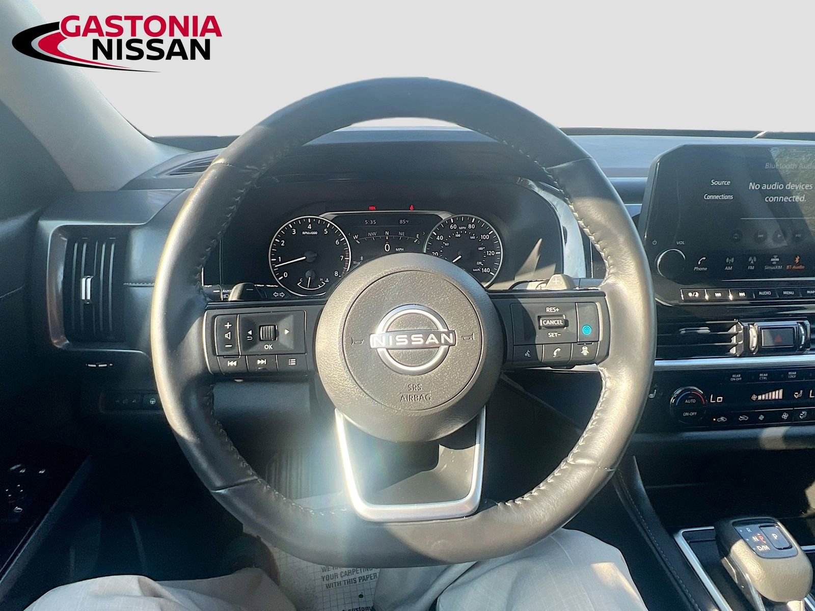 Used 2024 Nissan Pathfinder SL w/ Cargo Package image 14