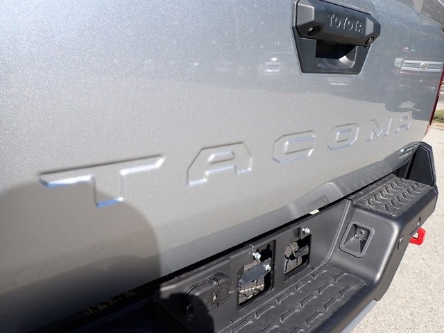 Certified 2025 Toyota Tacoma Trailhunter w/ Tow Tech Package image 7