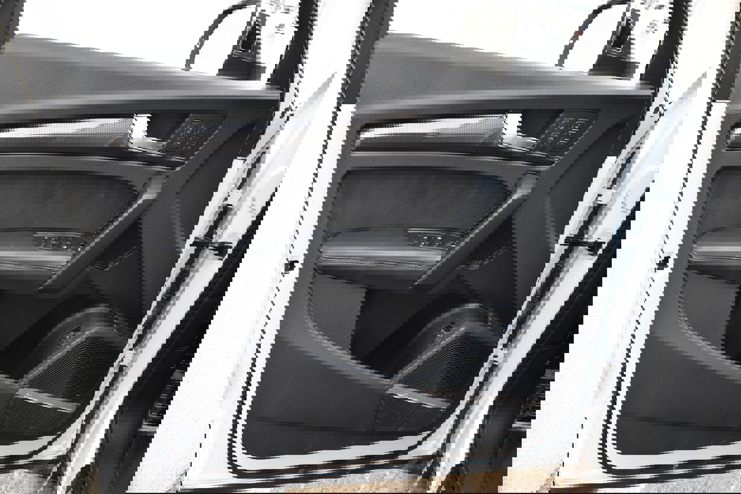 Used 2020 Audi SQ5 Premium Plus w/ Premium Plus Package image 20