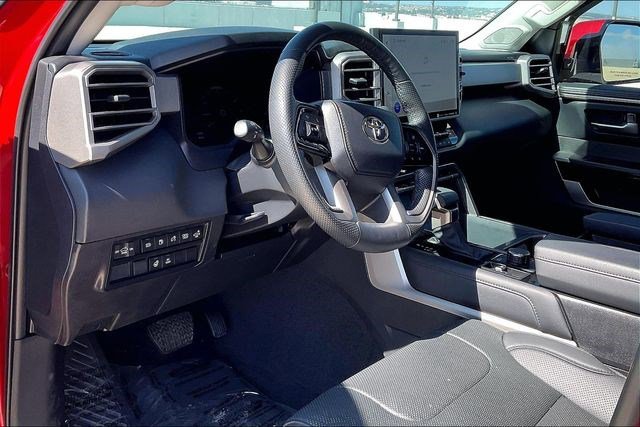Used 2024 Toyota Tundra Limited image 16