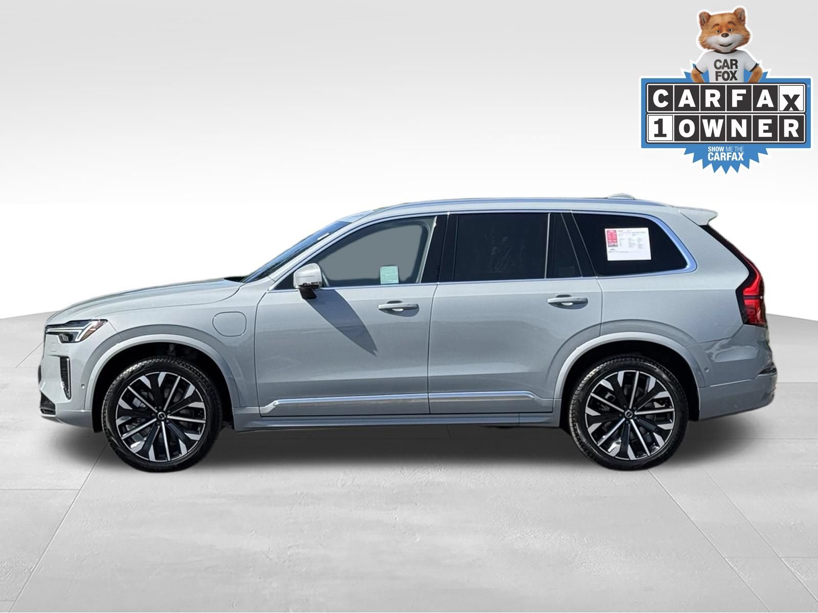 Used 2026 Volvo XC90 T8 Plus w/ Protection Package Premier AWD/4WD image 8