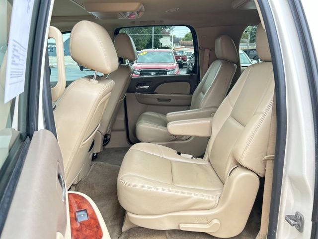 Used 2012 Chevrolet Suburban LTZ AWD/4WD image 20