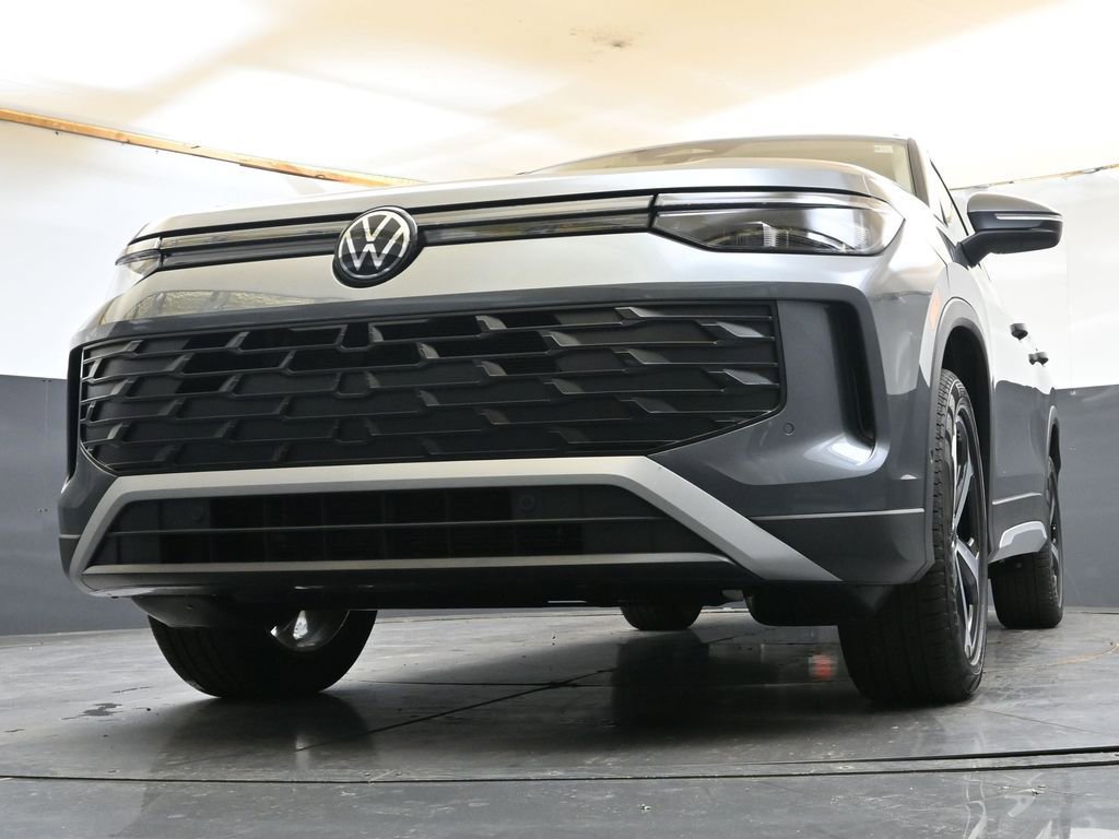 New 2026 Volkswagen Tiguan SE AWD/4WD image 38