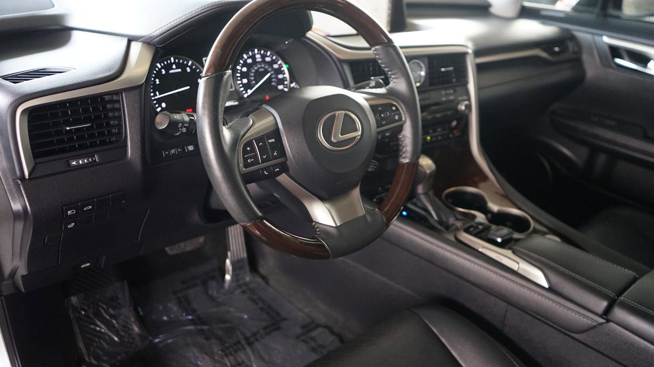 Used 2017 Lexus RX 350 FWD w/ Premium Package image 16