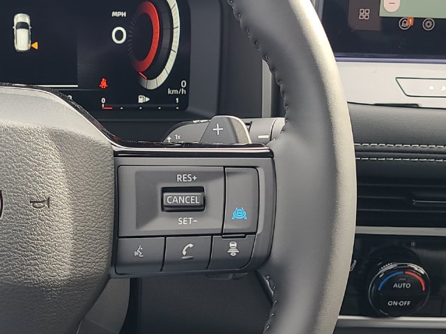 New 2026 Nissan Rogue Platinum AWD/4WD image 17