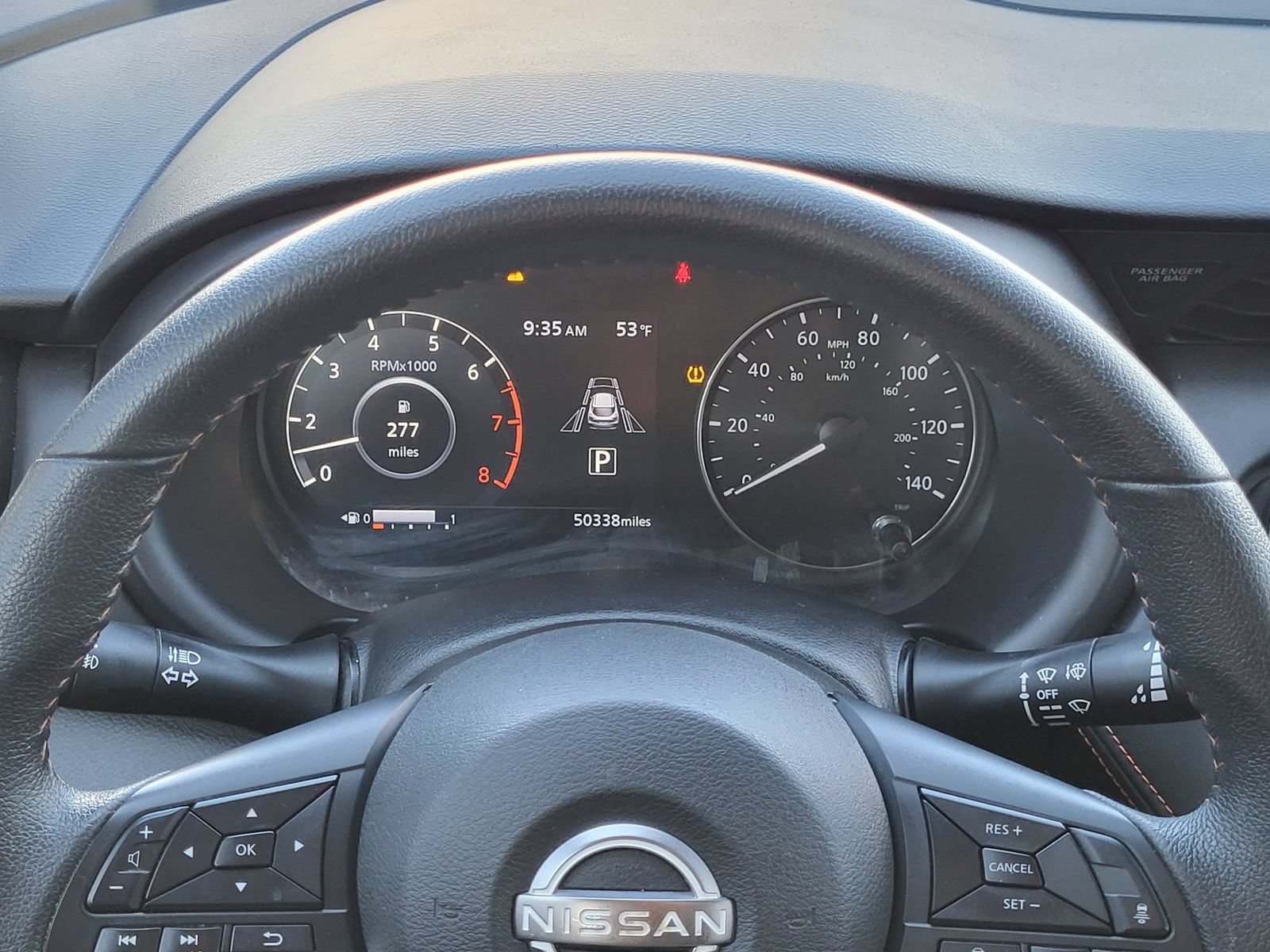 Used 2023 Nissan Kicks SR FWD image 14