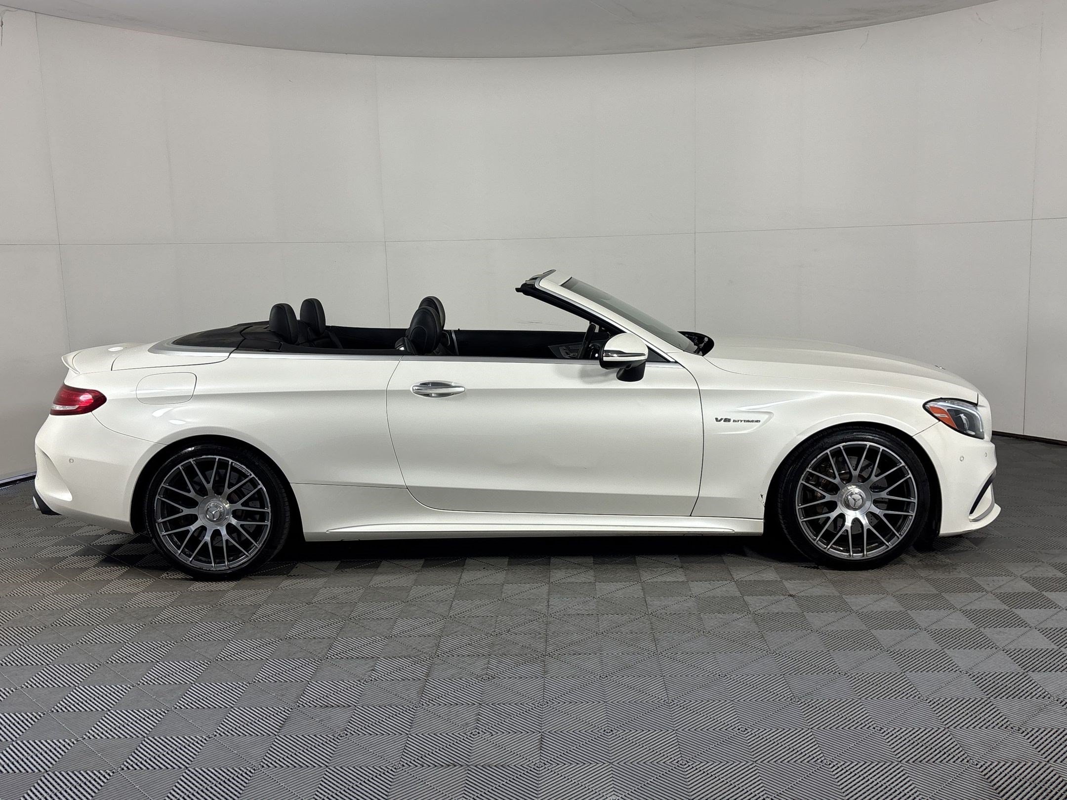 Used 2017 Mercedes-Benz C 63 AMG Cabriolet image 8