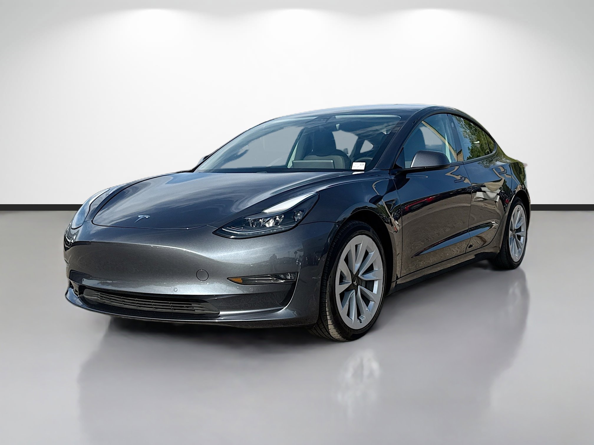 Used 2021 Tesla Model 3 Standard Range Plus image 7