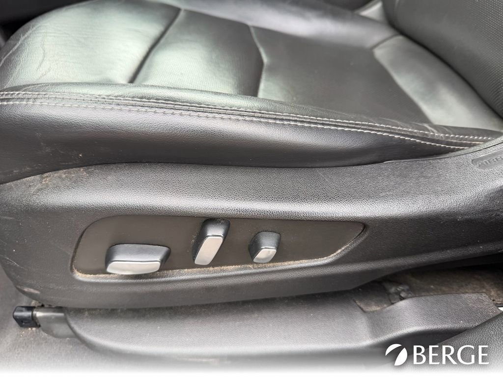 Used 2022 Cadillac XT5 Premium Luxury image 24