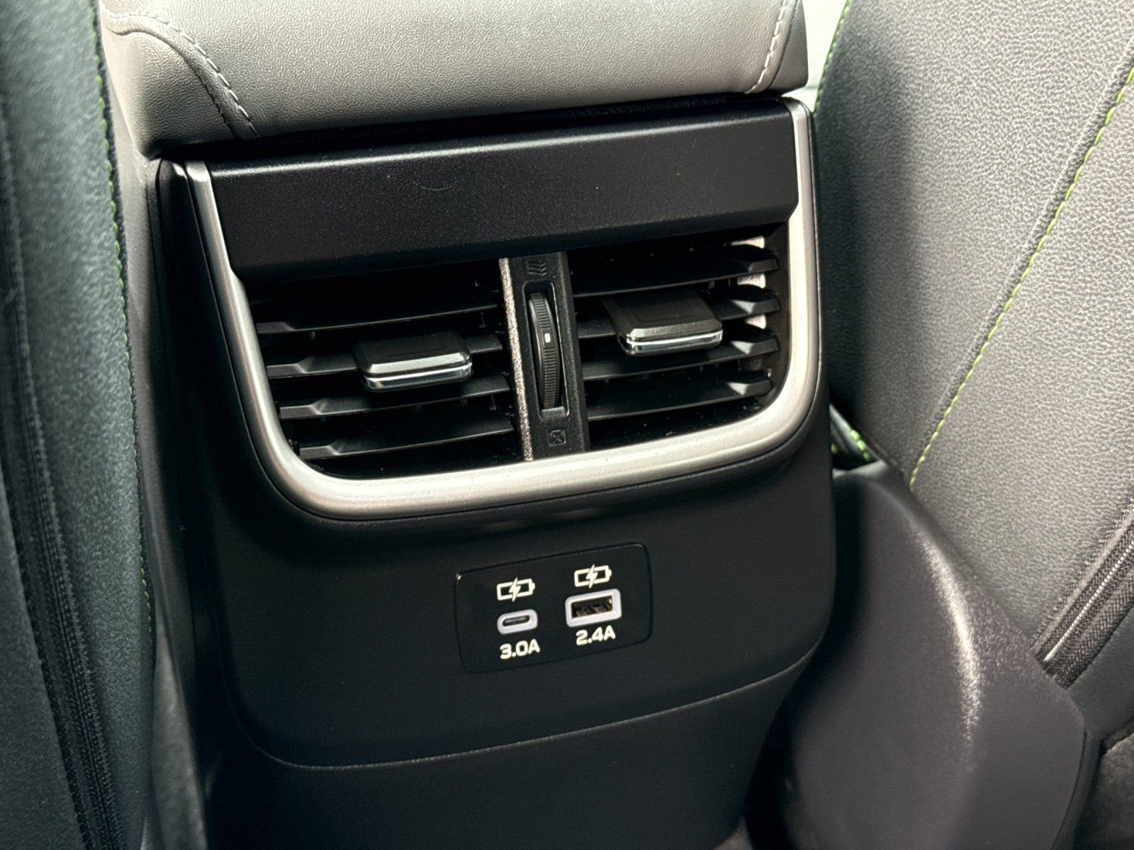 Used 2025 Subaru Outback Onyx Edition image 14