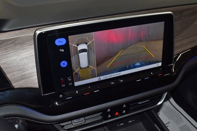 Used 2024 Volkswagen Atlas SEL Premium R-Line image 16