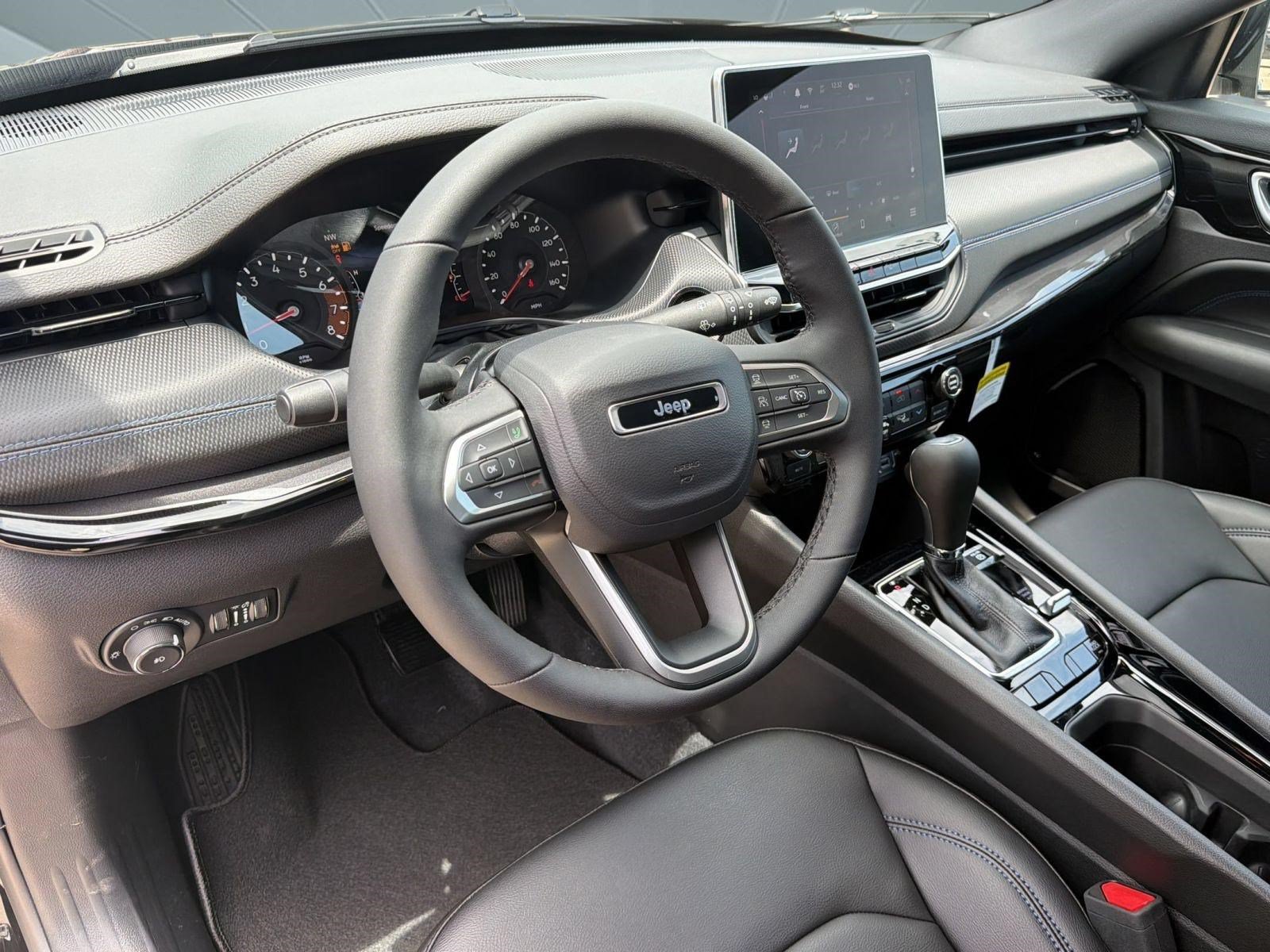 New 2026 Jeep Compass Limited AWD/4WD image 4