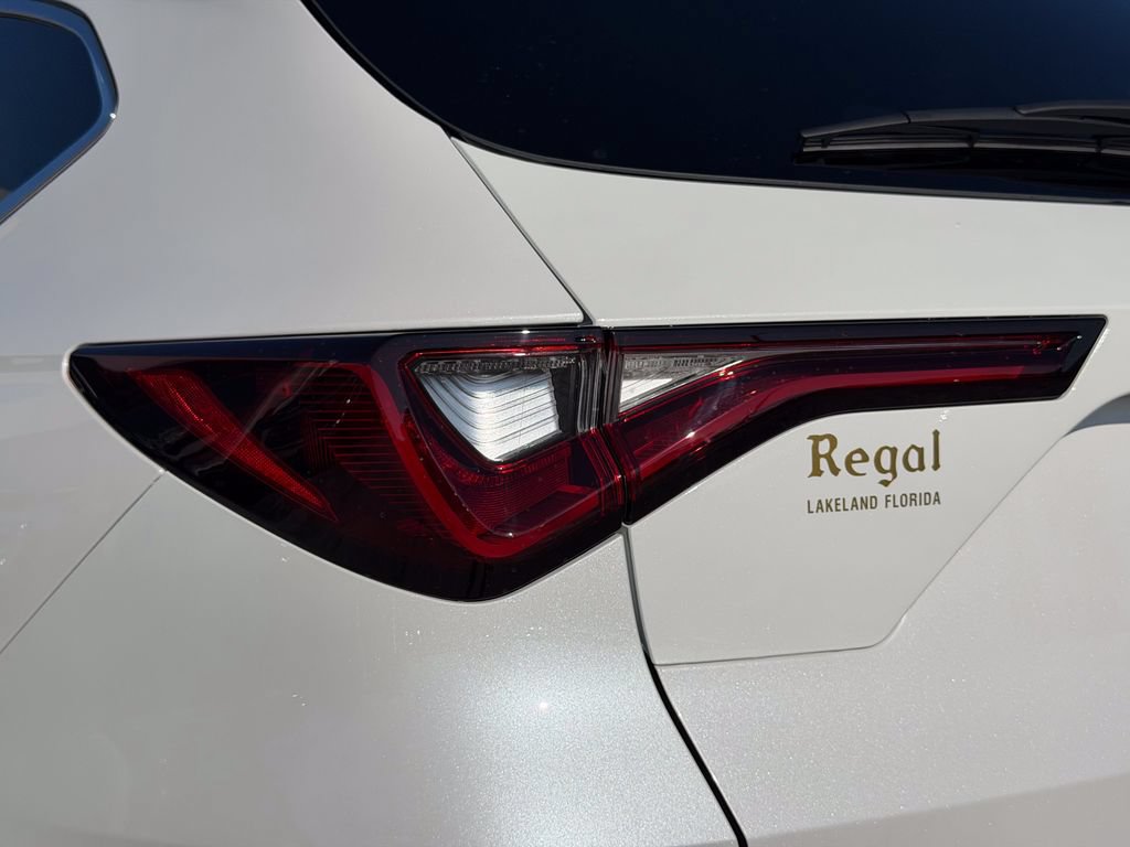 New 2026 Acura MDX w/ Technology Package FWD image 11