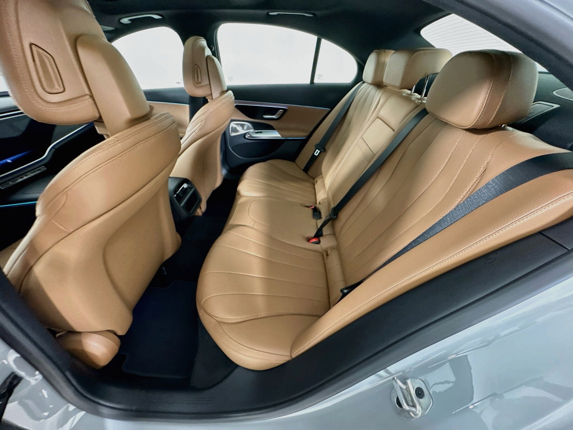 New 2027 Mercedes-Benz E 350 Sedan image 27