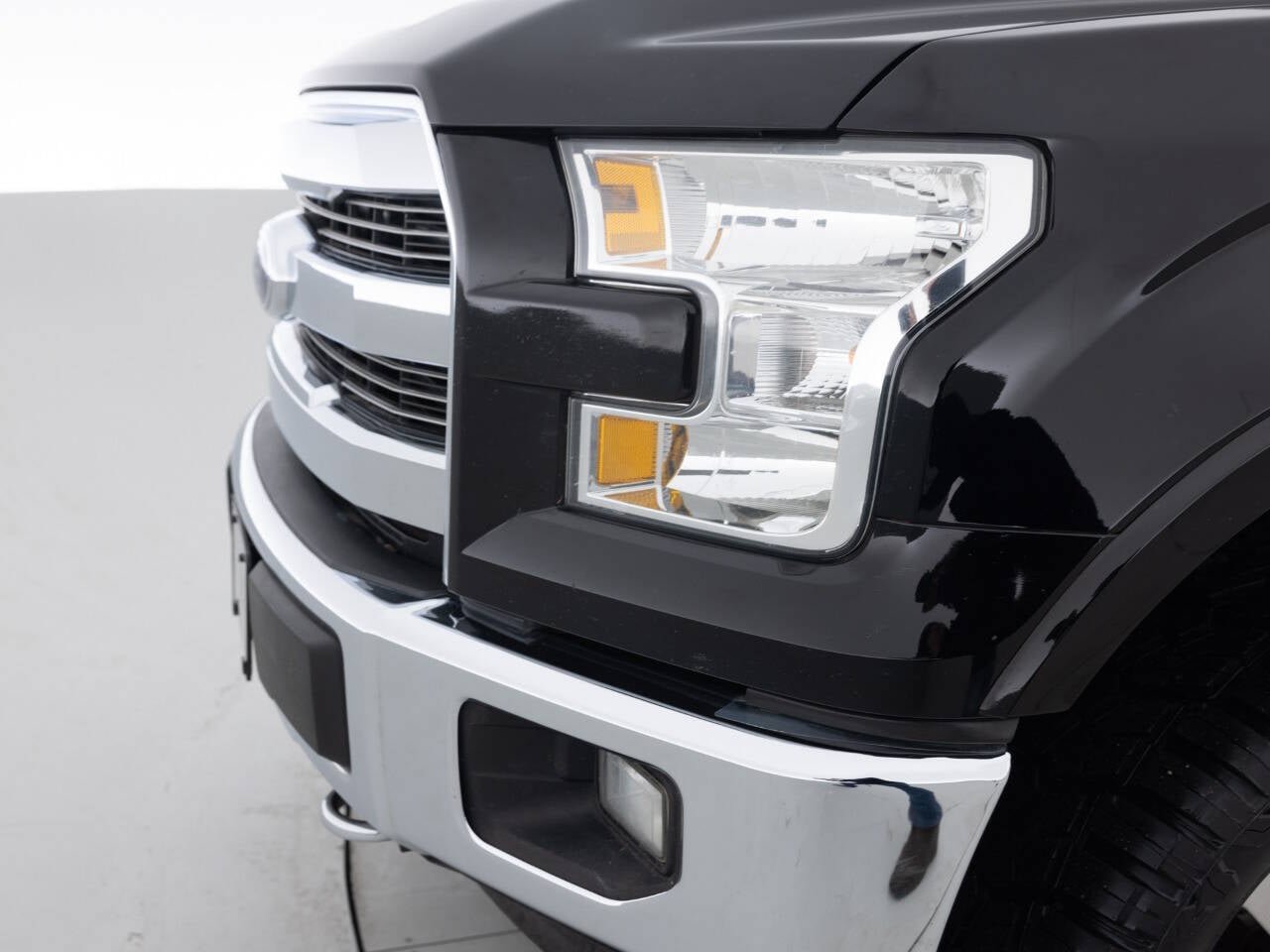 Used 2016 Ford F150 Lariat AWD/4WD image 15
