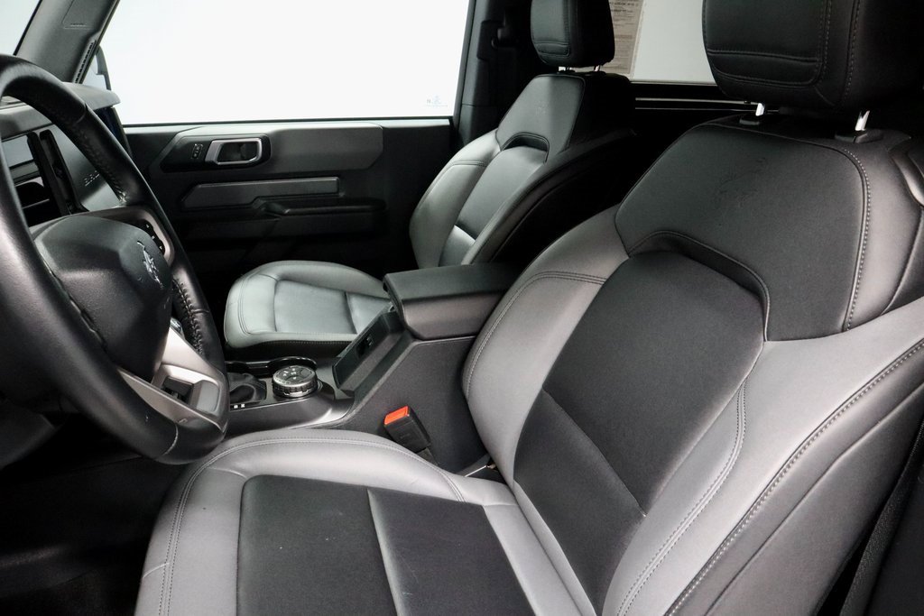Certified 2024 Ford Bronco Black Diamond image 19