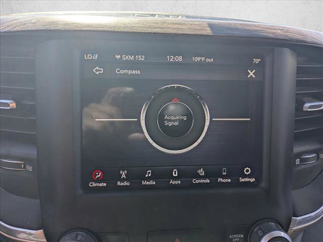 Used 2019 RAM 1500 Laramie image 12